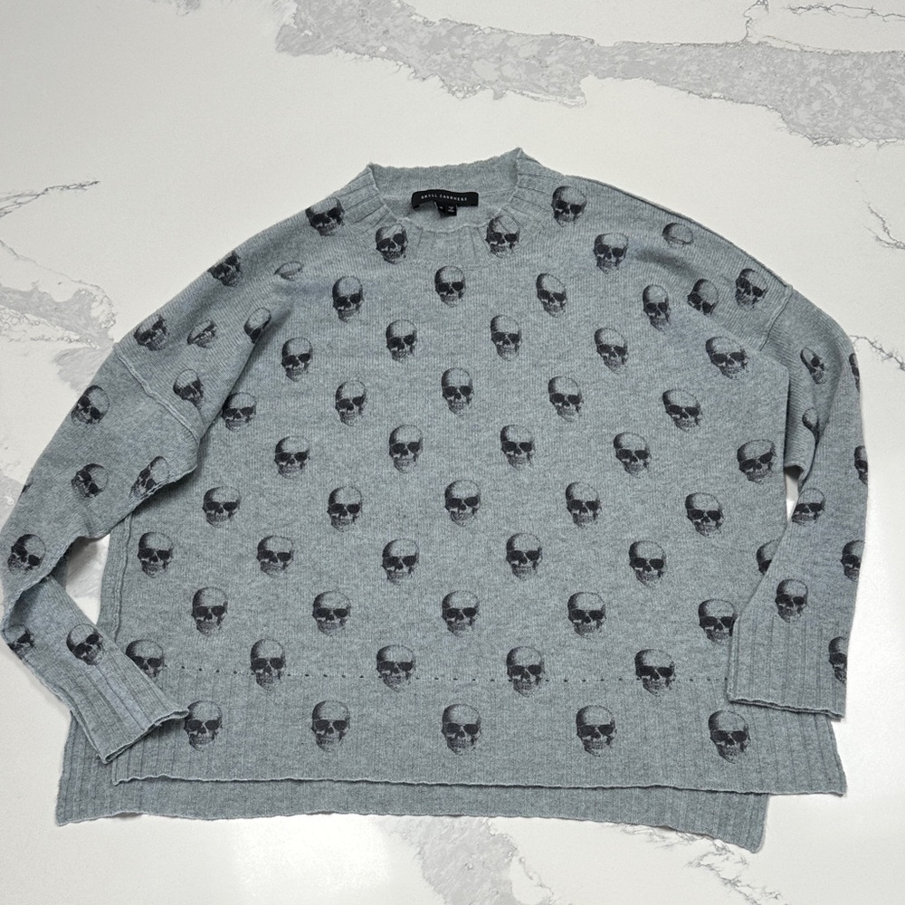 100% Cashmere Gray Skull Sweater